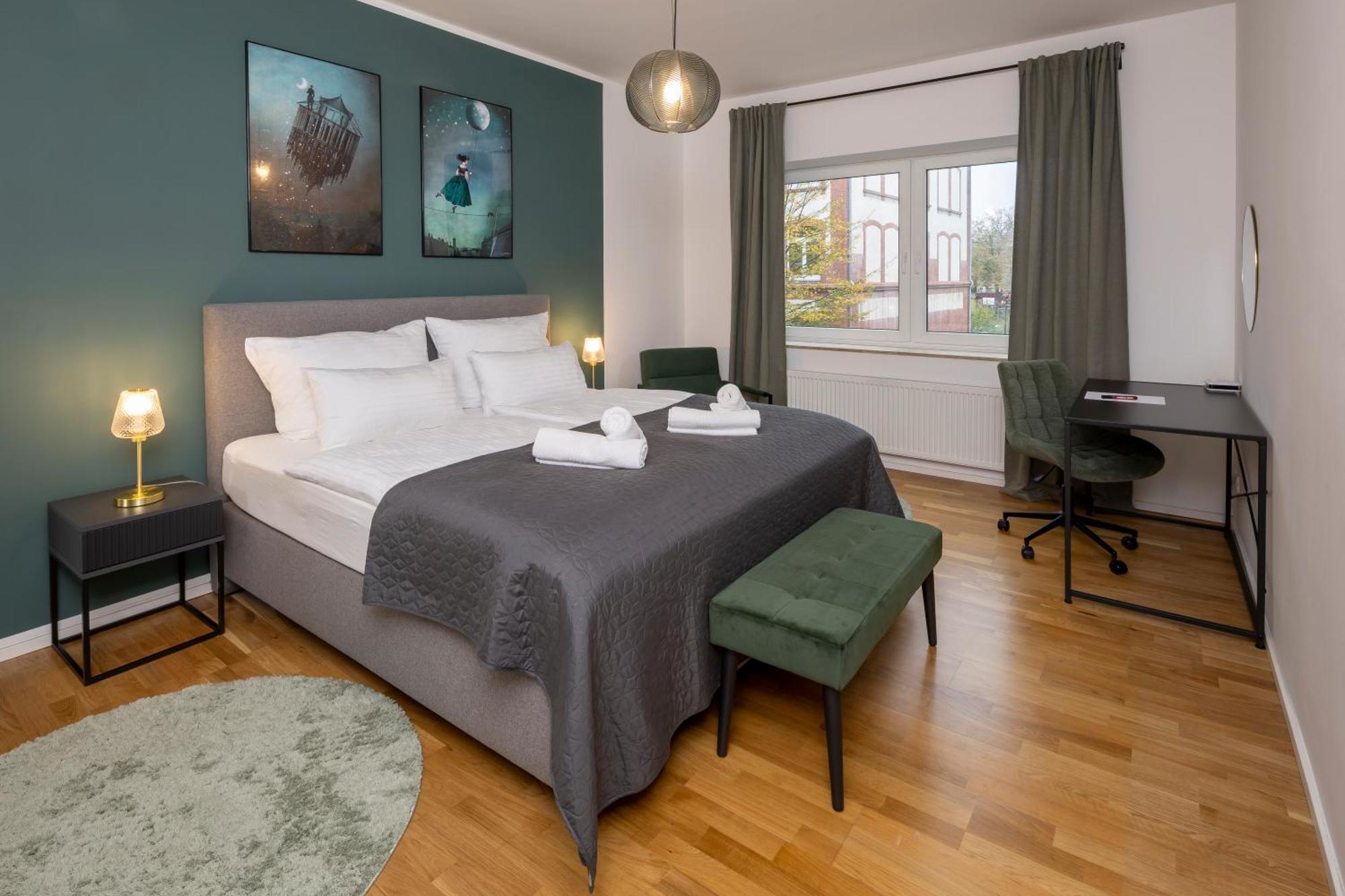 Olive Apartments - 2X Kingsize Betten - Sehr Zentral Leverkusen Esterno foto